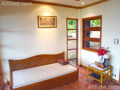 Phi Phi Natural Resort 7